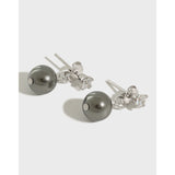 Boucles d'oreilles clou simples en argent sterling 925 avec perles de coquillage rondes et zirconium