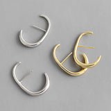 Boucles d'oreilles clou simples en argent sterling 925 en forme de lettre C